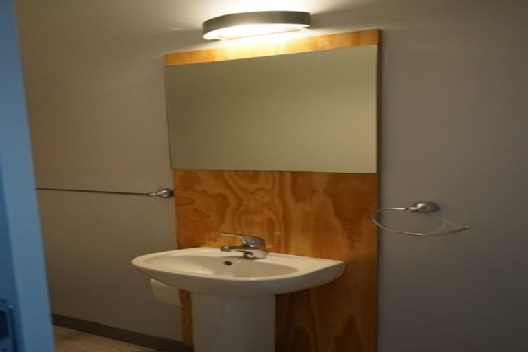 Photo of property in 52/29 Webb Street, Mount Cook, Wellington, 6011