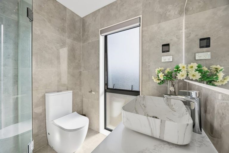 Photo of property in 78 Drumbuoy Drive, Flat Bush, Auckland, 2019