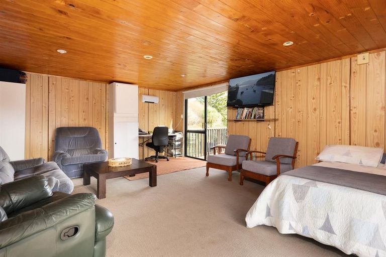 Photo of property in 352 Pukehina Parade, Pukehina, Te Puke, 3189