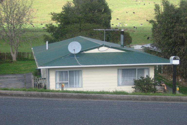 Photo of property in 90 Valley Road, Hikurangi, 0114