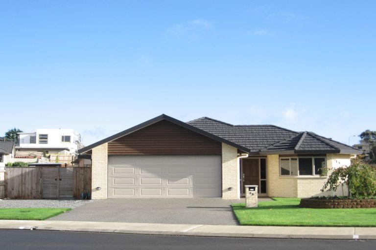 Photo of property in 56 Margaret Road, Raumati Beach, Paraparaumu, 5032