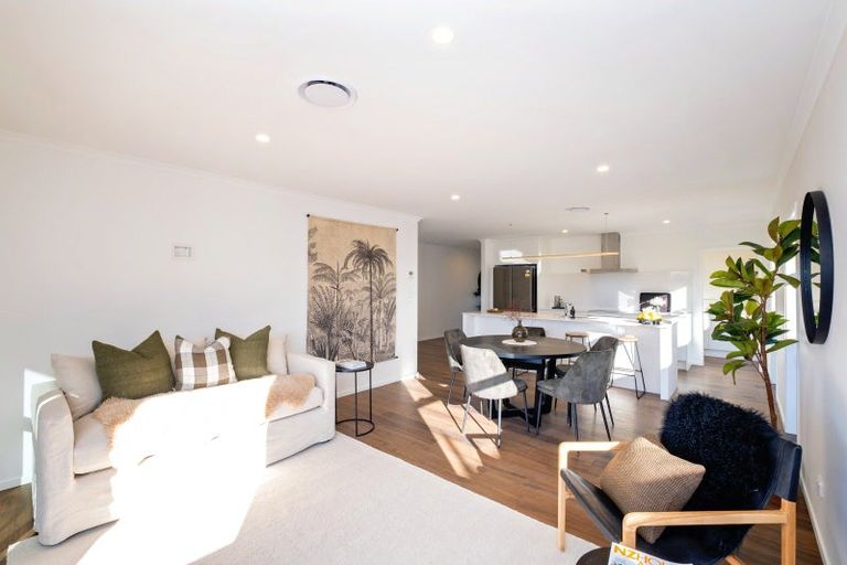 Photo of property in 76 Pelorus Avenue, Poraiti, Napier, 4112