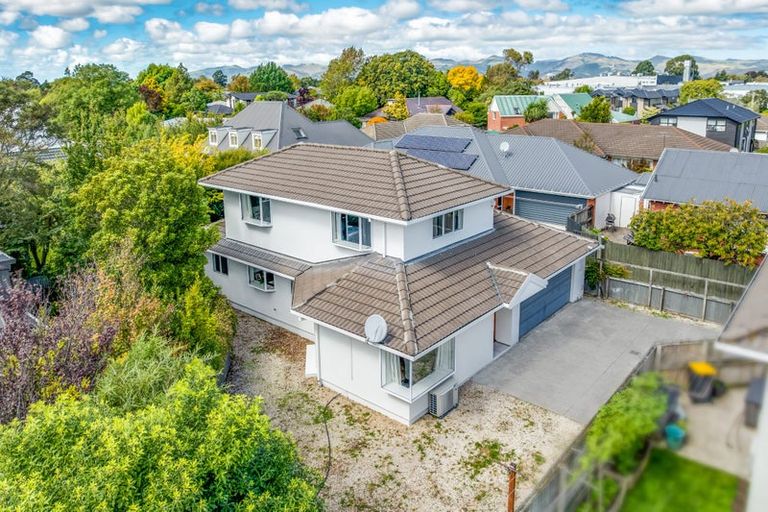 Photo of property in 42 Waimairi Road, Upper Riccarton, Christchurch, 8041