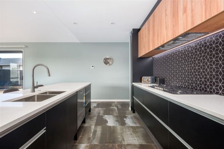 Photo of property in 19 Falcon Road, Rolleston, 7615