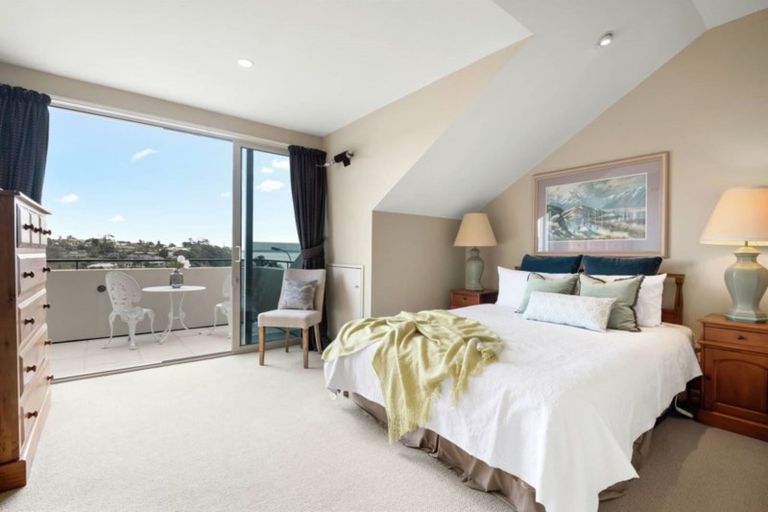 Photo of property in 4a Cleary Terrace, Cockle Bay, Auckland, 2014