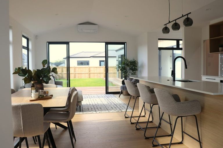 Photo of property in 19 Arahi Road, Clevedon, 2582