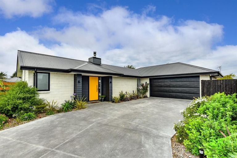 Photo of property in 23 Amur Crescent, Rolleston, 7615