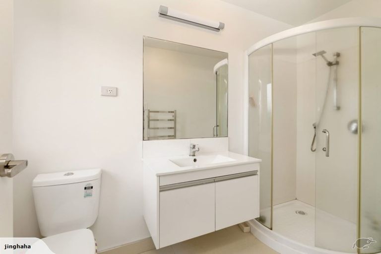 Photo of property in 70 Carroll Place, Owhata, Rotorua, 3010