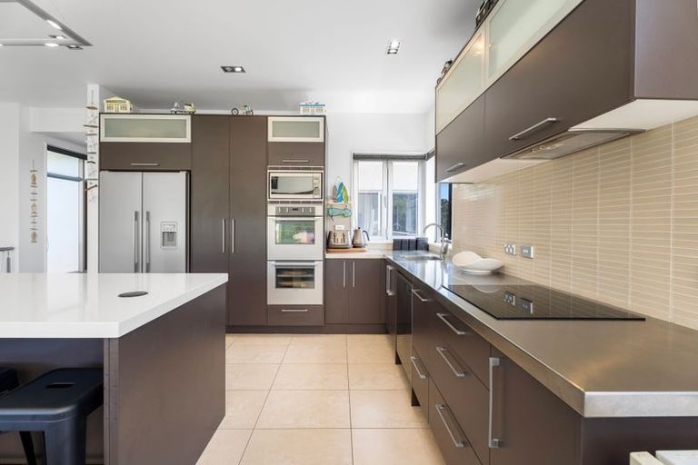 Photo of property in 401 Harbour View Road, Whangamata, 3620