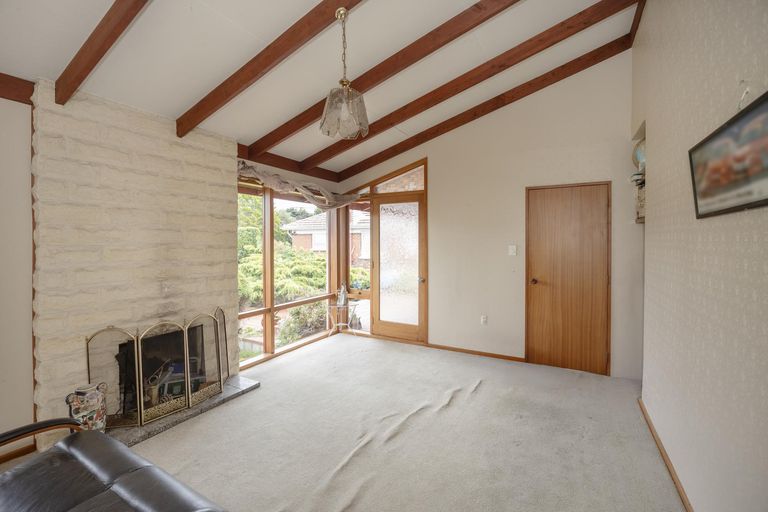 Photo of property in 23 Towey Street, Holmes Hill, Oamaru, 9401