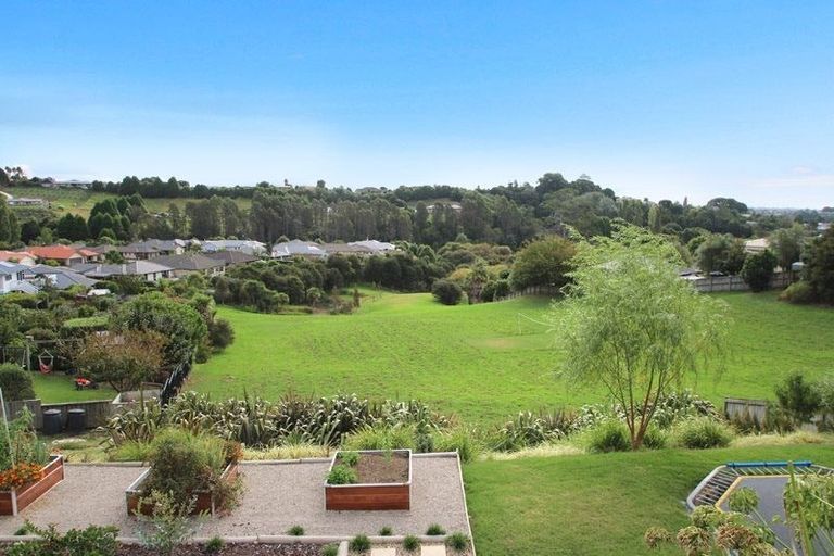 Photo of property in 94 Oteki Park Drive, Welcome Bay, Tauranga, 3112