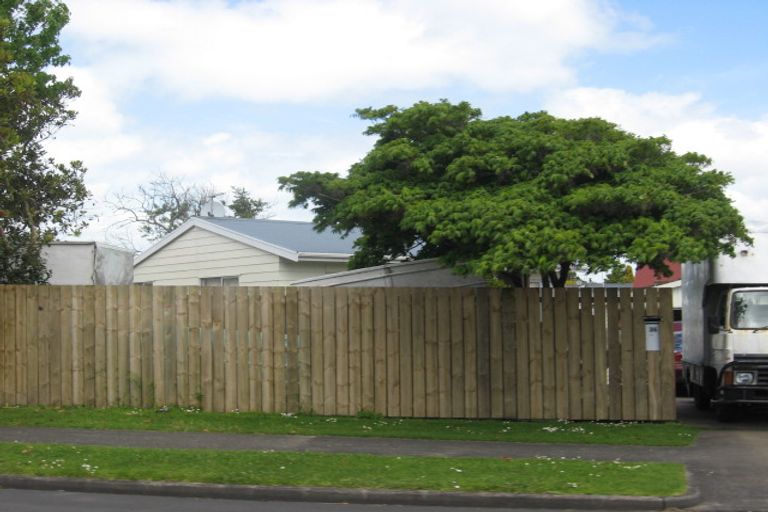 Photo of property in 36 Finlayson Avenue, Clendon Park, Auckland, 2103