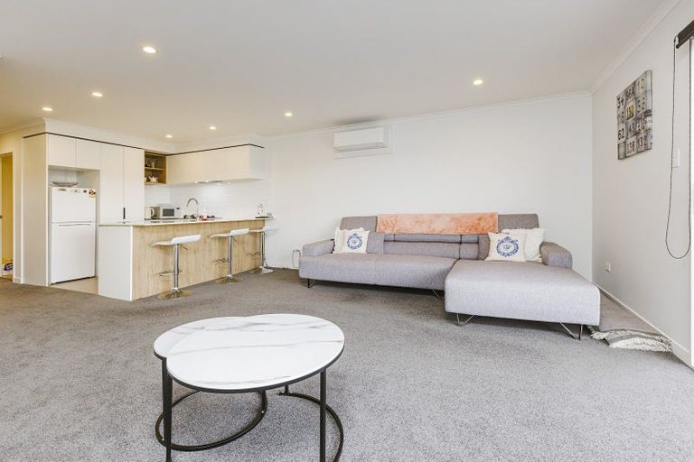 Photo of property in 304/26 Shortfin Place, Flat Bush, Auckland, 2019