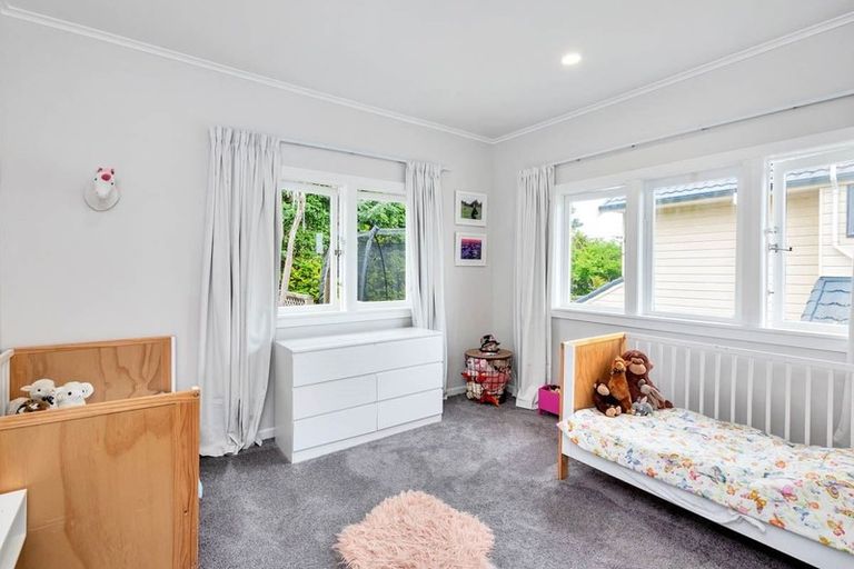 Photo of property in 1/53 Corunna Road, Milford, Auckland, 0620