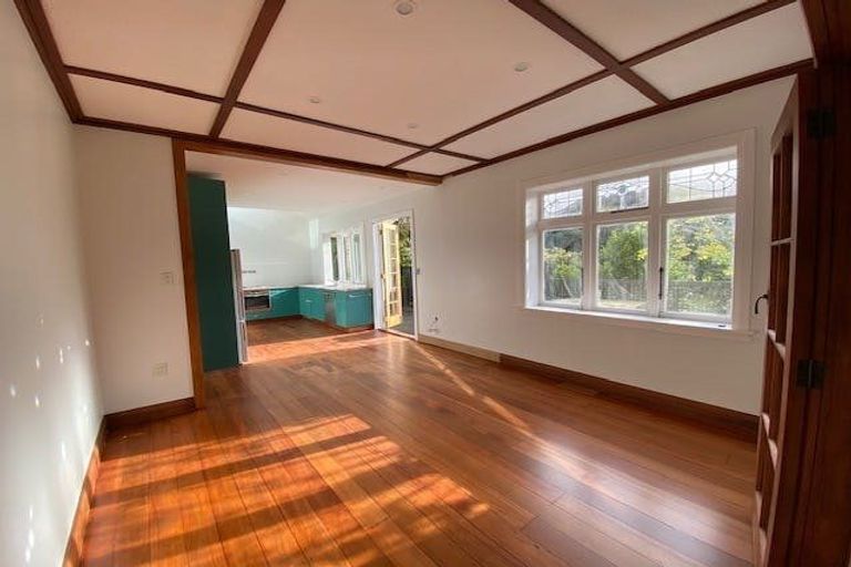 Photo of property in 21a Putnam Street, Northland, Wellington, 6012