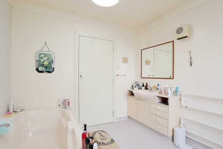 Photo of property in 110 Layard Street, Windsor, Invercargill, 9810