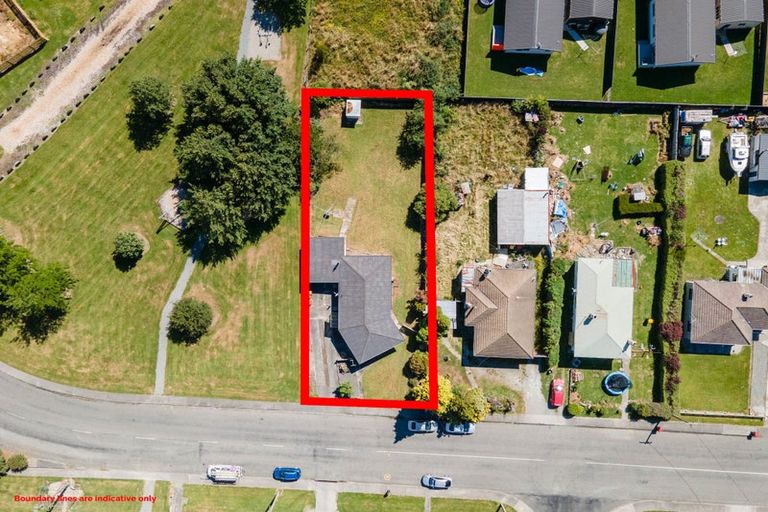 Photo of property in 11 Hamilton Street, East Gore, Gore, 9710