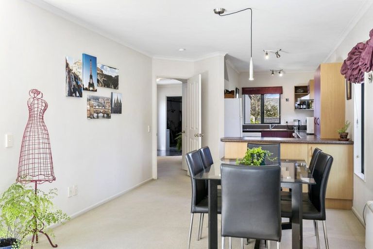 Photo of property in 2 Abbey Way, Rangatira Park, Taupo, 3330