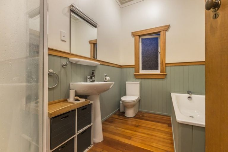 Photo of property in 72 Asquith Avenue, Mount Albert, Auckland, 1025