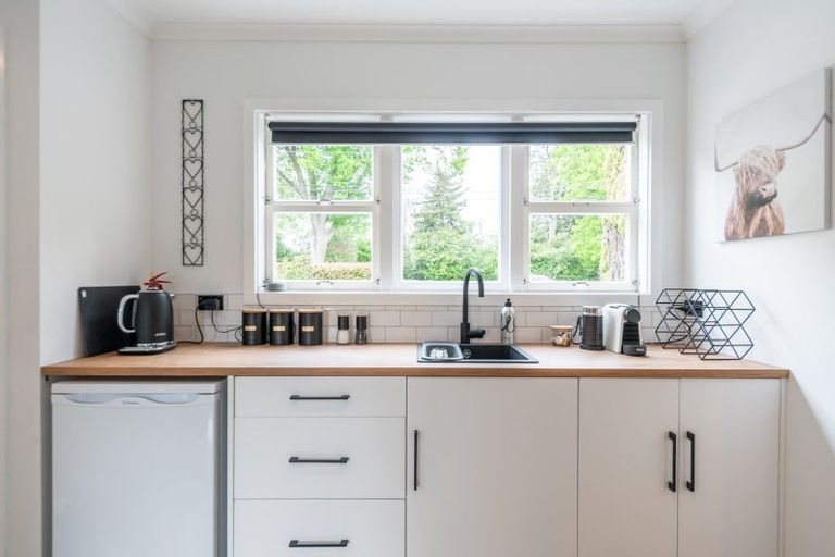 Photo of property in 18 Thornton Road, Cambridge, 3434