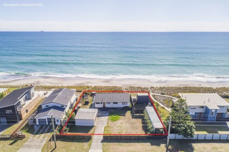 Photo of property in 7 Pukehina Parade, Pukehina, Te Puke, 3189