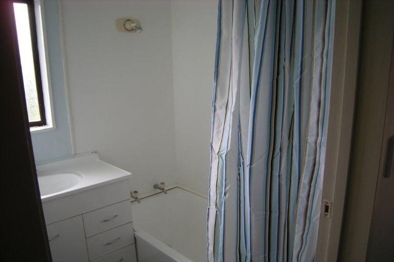 Photo of property in 28 Perth Street, Levin, 5510