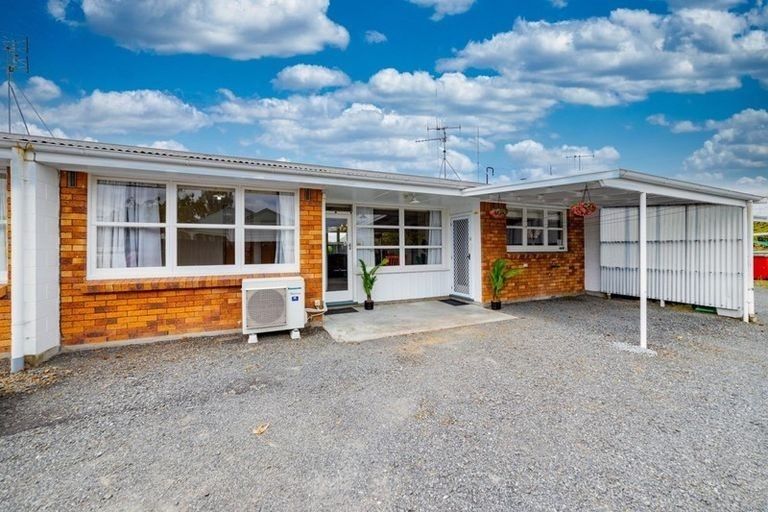 Photo of property in 2/11 Bryce Street, Cambridge, 3434