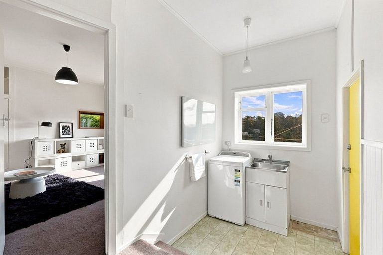 Photo of property in 28 Carson Street, Mornington, Dunedin, 9011