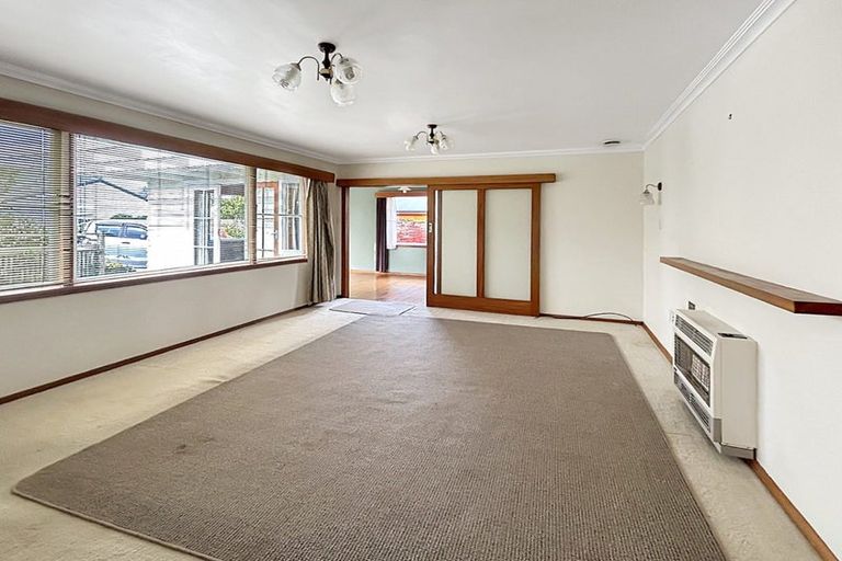 Photo of property in 12 Batt Street, West End, Palmerston North, 4410