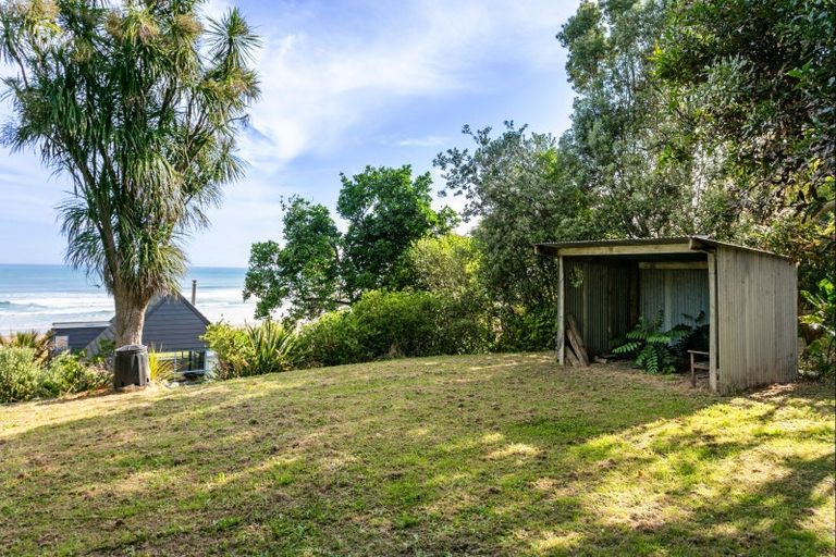 Photo of property in 8 Makorori Beach Road, Makorori, Gisborne, 4073
