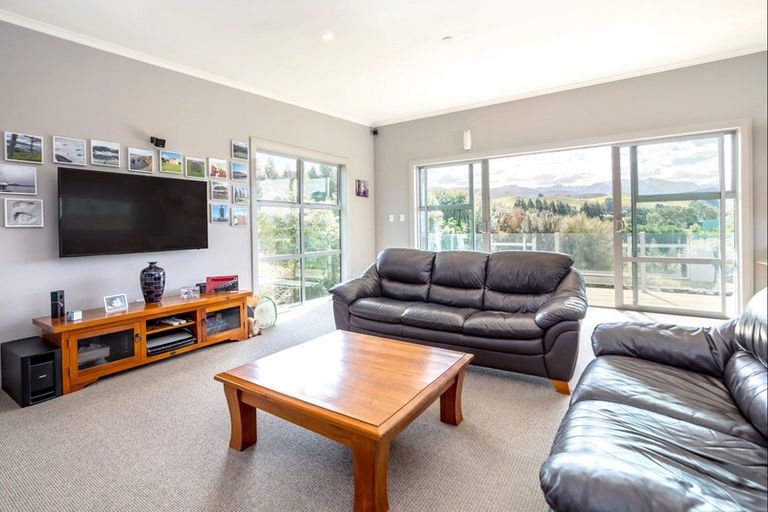 Photo of property in 881a Norfolk Road, Upper Plain, Carterton, 5791