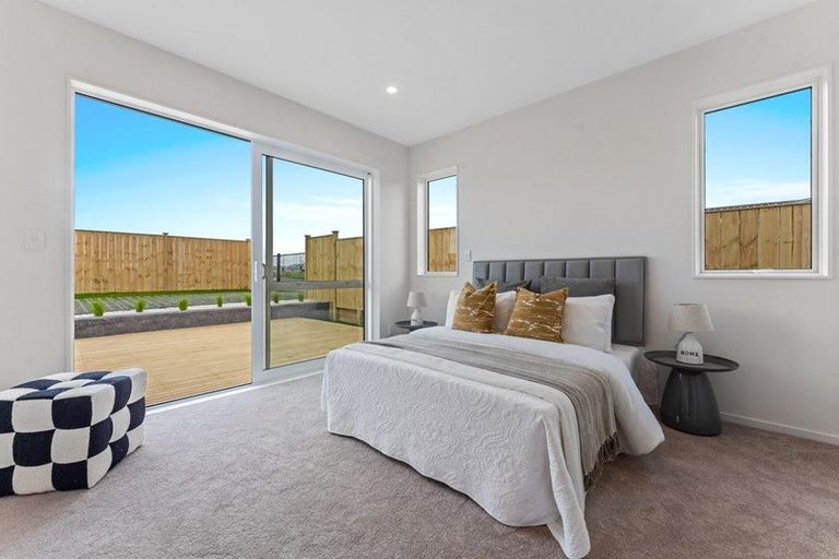 Photo of property in 113 Mutetai Road, Clarks Beach, 2122