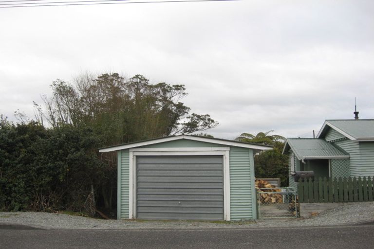 Photo of property in 1 Seddon Street, Runanga, 7803