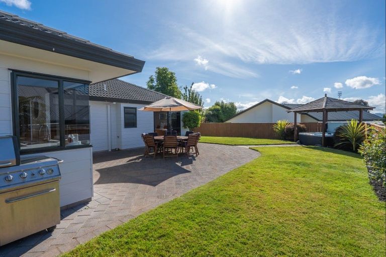 Photo of property in 24 The Grove, Nukuhau, Taupo, 3330