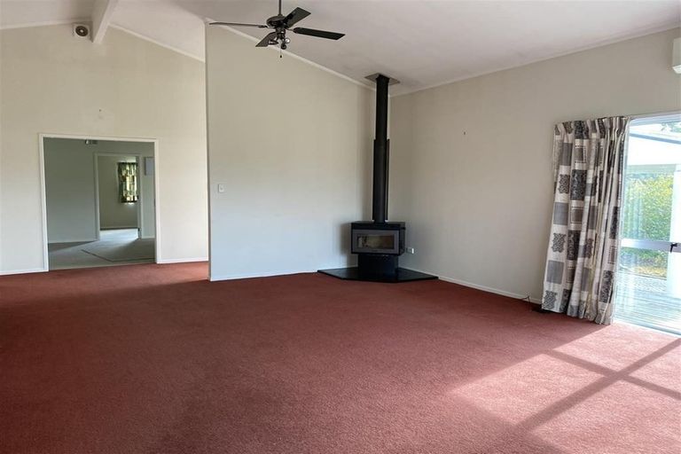 Photo of property in 721 Kahikatea Flat Road, Waitoki, Kaukapakapa, 0871