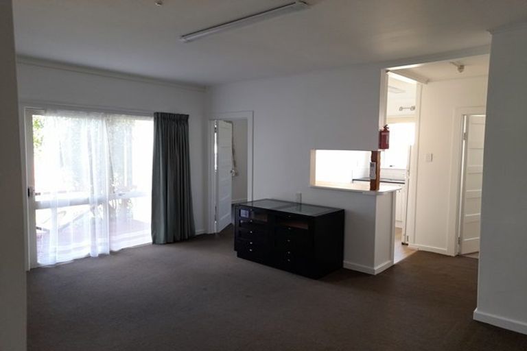 Photo of property in 11/288 College Street, West End, Palmerston North, 4410