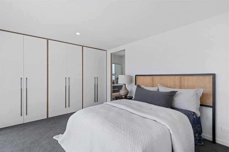 Photo of property in 22 Normans Road, Strowan, Christchurch, 8052