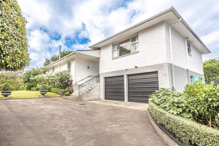 Photo of property in 106 Great North Road, Saint Johns Hill, Whanganui, 4500