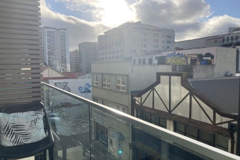 Photo of property in Monvie Apartments, 308/15 Holland Street, Te Aro, Wellington, 6011