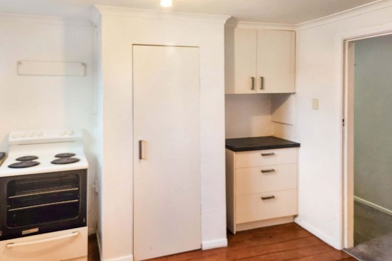 Photo of property in 65 Elmslie Road, Pinehaven, Upper Hutt, 5019