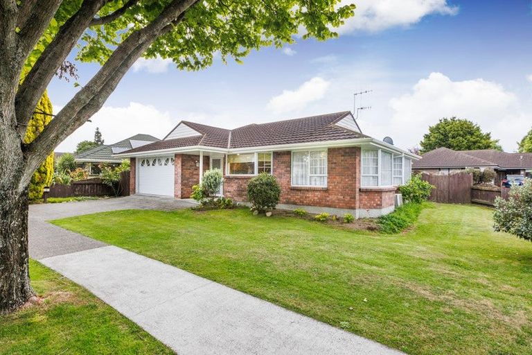 Photo of property in 9 Churchill Avenue, Hokowhitu, Palmerston North, 4410