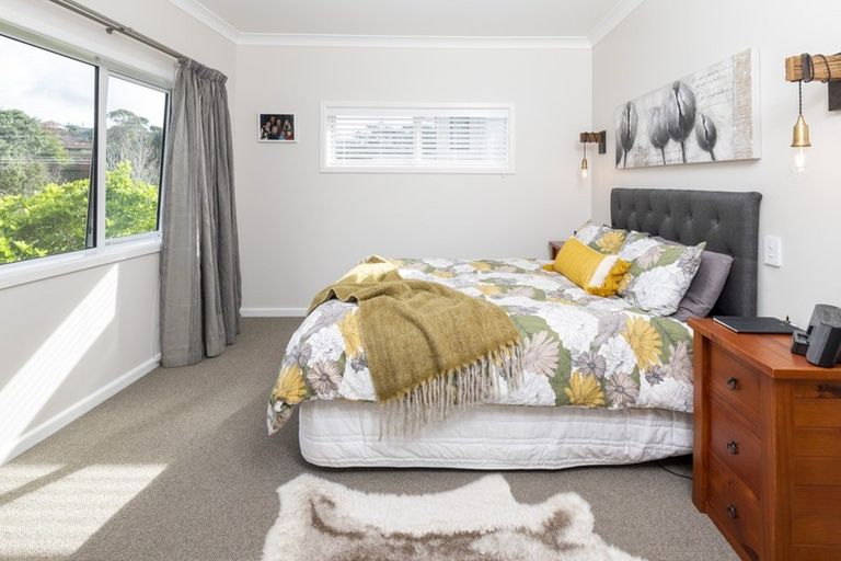 Photo of property in 172 Mellons Bay Road, Mellons Bay, Auckland, 2014