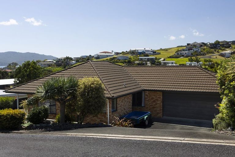 Photo of property in 4 Protea Drive, Cable Bay, 0420