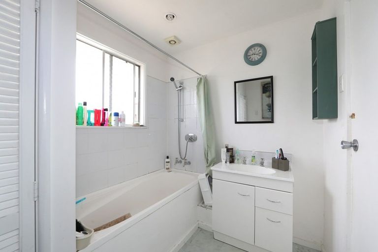 Photo of property in 5/2 King Street, Taradale, Napier, 4112