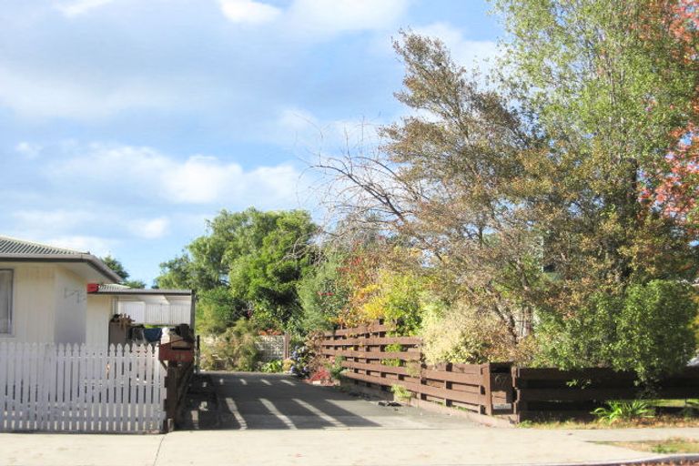 Photo of property in 67 Puketapu Road, Taradale, Napier, 4112