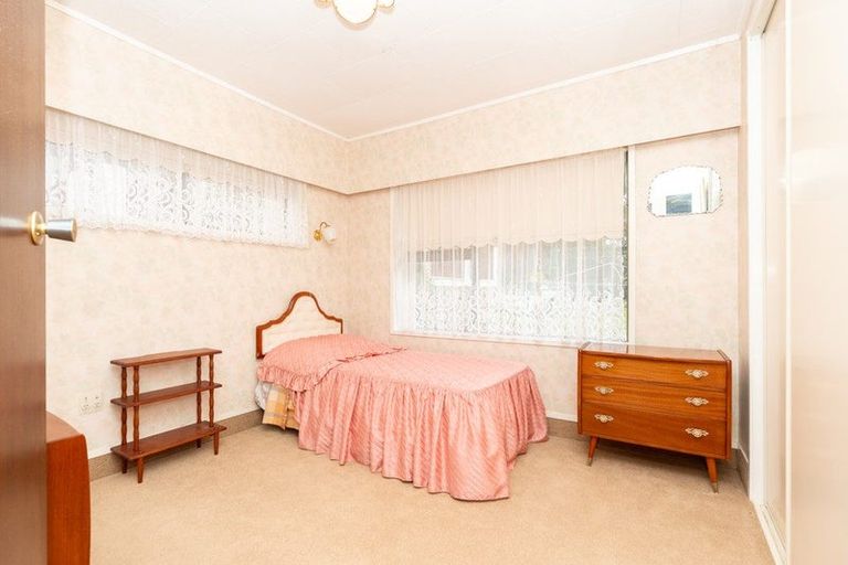 Photo of property in 51 Resthill Crescent, Glenview, Hamilton, 3206