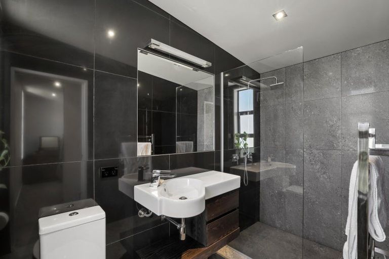 Photo of property in 203b Stone Street, Wanaka, 9305