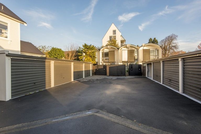 Photo of property in 2/18 Salisbury Street, Christchurch Central, Christchurch, 8013