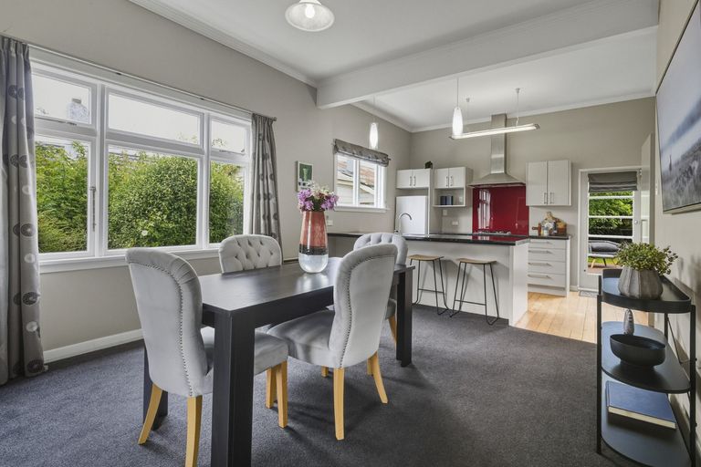 Photo of property in 742 Highgate, Maori Hill, Dunedin, 9010