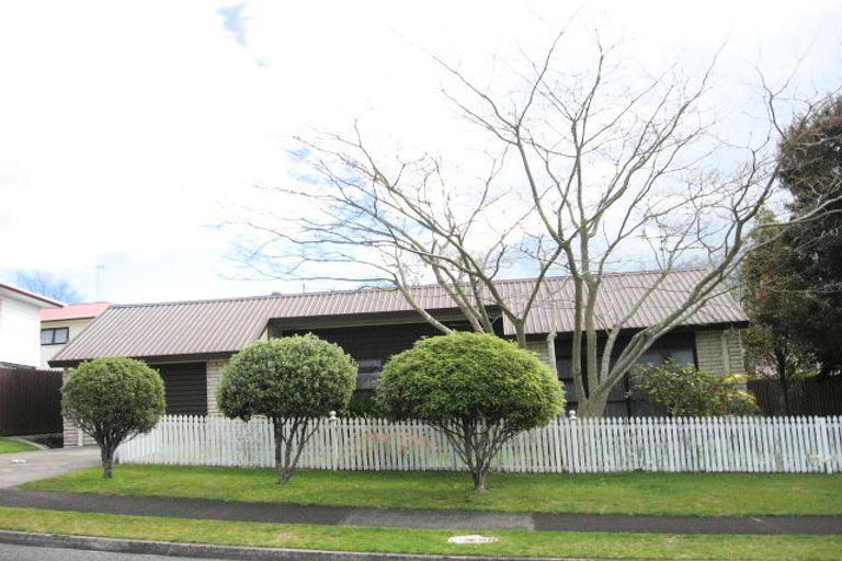 Photo of property in 3 Endeavour Avenue, Welcome Bay, Tauranga, 3112